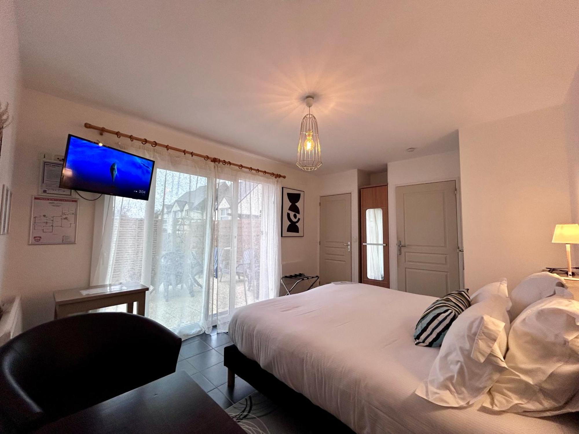 Brit Hotel Lannion-Perros Guirec מראה חיצוני תמונה